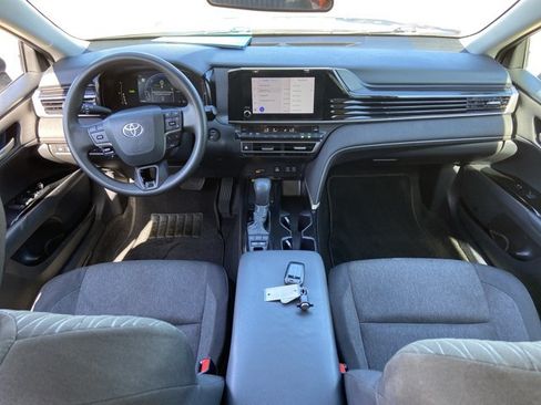 Used 2025 Toyota Camry LE FWD image 49