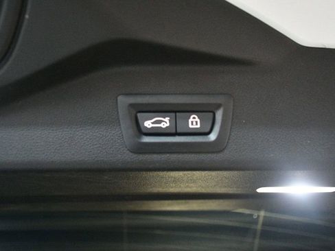 Used 2019 BMW X5 xDrive40i w/ M Sport Package image 80