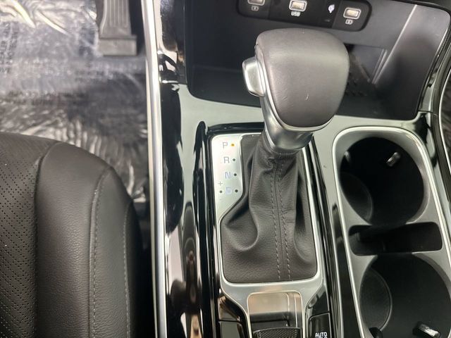 Used 2024 Kia Carnival SX Prestige FWD image 17