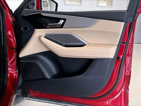 Used 2025 Acura MDX SH-AWD w/ Technology Package image 26