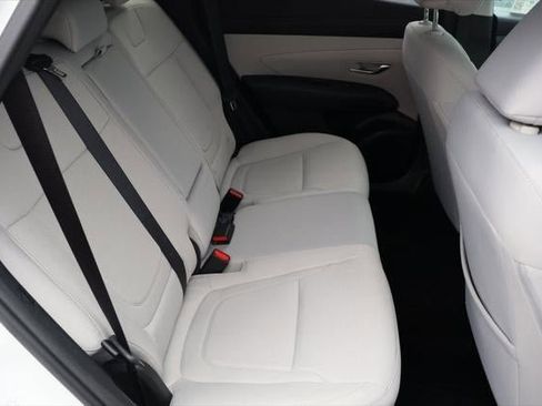 Used 2025 Hyundai Tucson SEL image 17