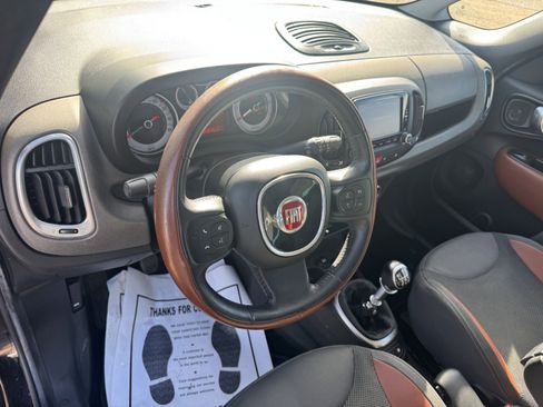 Used 2014 FIAT 500L Trekking w/ Popular Equipment Group FWD image 12