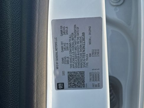 Used 2022 Chevrolet Colorado ZR2 image 37