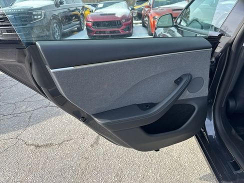 Used 2024 Tesla Model 3 Standard Range image 30