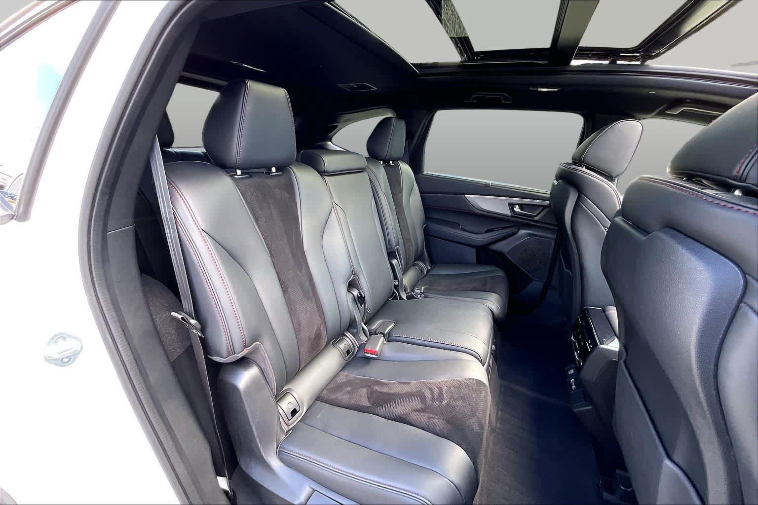 Used 2023 Acura MDX A-Spec AWD/4WD image 19