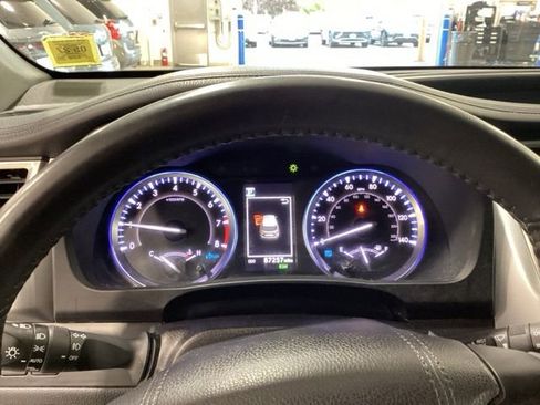 Used 2019 Toyota Highlander SE AWD/4WD image 8