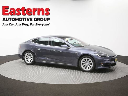 Used 2018 Tesla Model S 100D AWD/4WD image 45