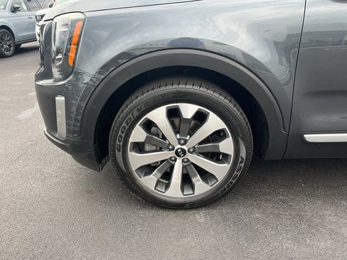 Used 2020 Kia Telluride S AWD/4WD image 14