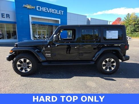 Used 2021 Jeep Wrangler Unlimited Sahara w/ Uconnect 4C Nav & Sound Group image 6