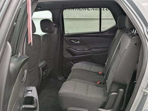 Used 2023 Chevrolet Traverse LT AWD/4WD image 13