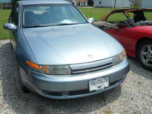 Used 2002 Saturn L-Series L300 w/ Audio Pkg 1 image 4