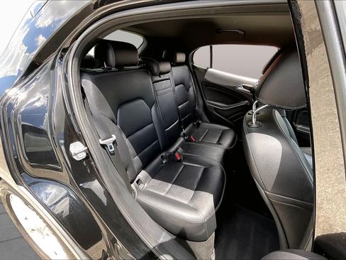 Used 2020 Mercedes-Benz GLA 250 image 20
