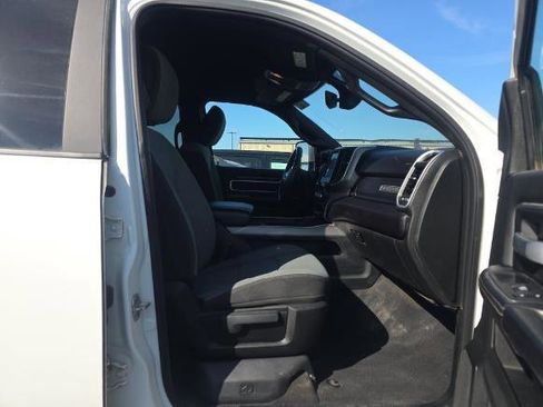 Used 2024 RAM 2500 Big Horn w/ Off Road Package AWD/4WD image 9
