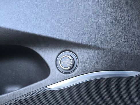 Used 2021 Buick Enclave Premium w/ Surround and Sites Package image 13
