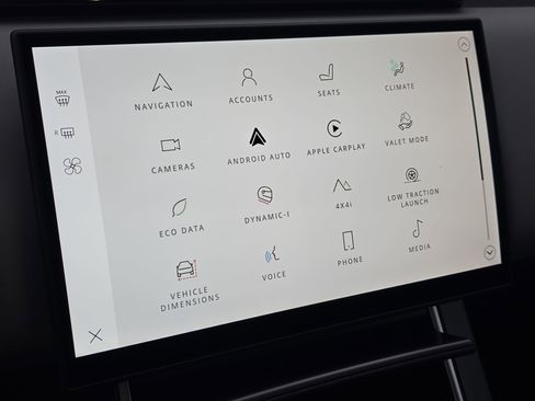 Used 2025 Land Rover Range Rover Velar Dynamic SE image 21