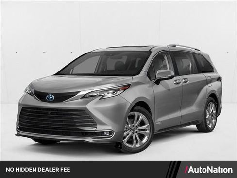 Used 2025 Toyota Sienna Platinum AWD/4WD image 1