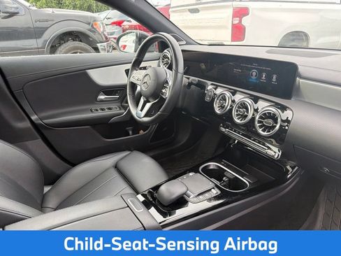 Used 2023 Mercedes-Benz CLA 250 4MATIC image 21