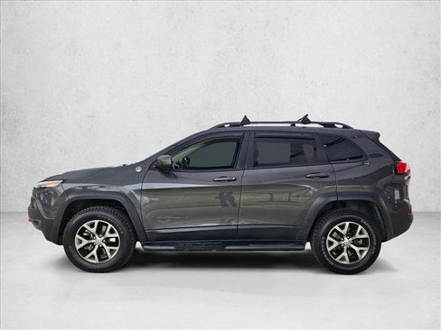 Used 2016 Jeep Cherokee Trailhawk w/ Comfort/Convenience Group image 8