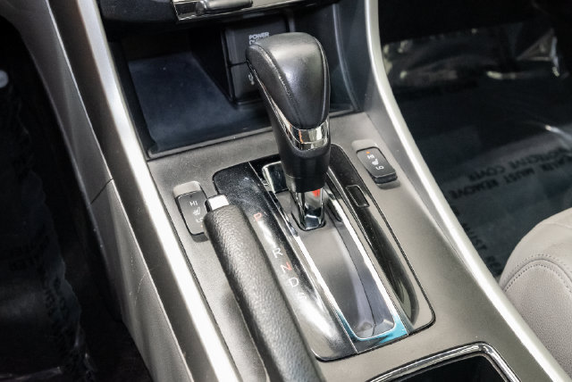 Used 2015 Honda Accord EX-L image 24