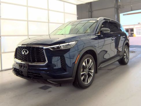 Certified 2023 INFINITI QX60 Luxe w/ Vision Package AWD/4WD image 1