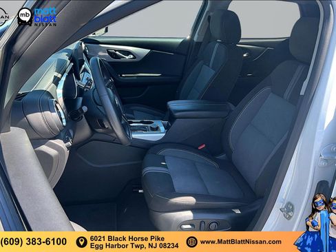 Used 2025 Chevrolet Blazer LT AWD/4WD image 22