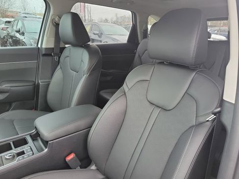 New 2026 Kia Sorento S w/ S Panoramic Sunroof Package image 16