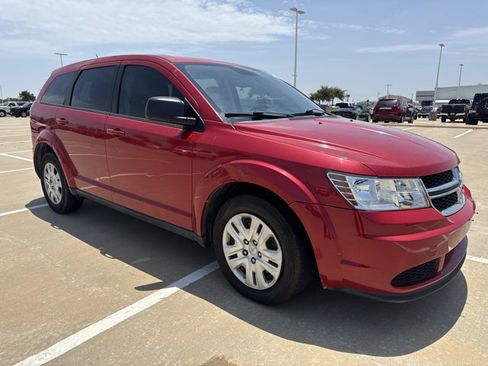 Used 2015 Dodge Journey American Value Package FWD image 3
