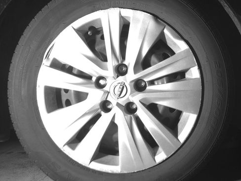 Used 2025 Nissan Sentra S image 13