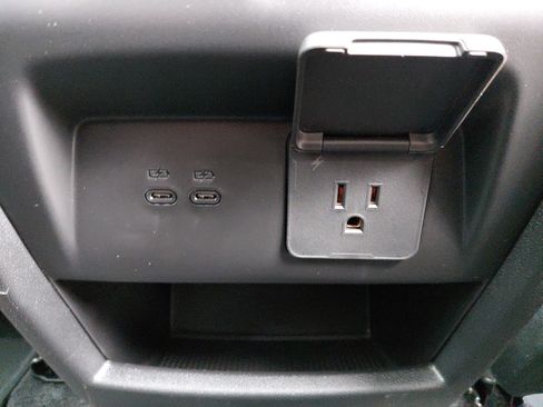 New 2026 GMC Acadia AT4 image 35