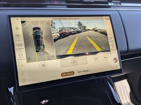 New 2026 Land Rover Range Rover Sport Dynamic SE image 13