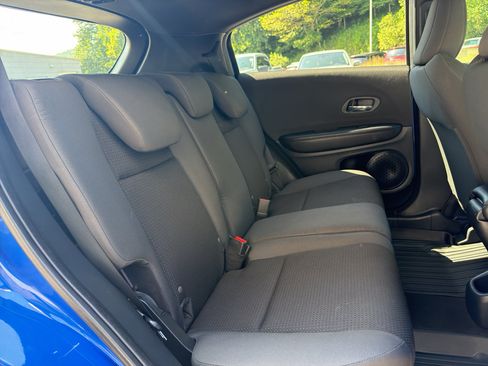 Used 2022 Honda HR-V Sport image 18