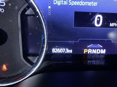 Used 2020 Ford F250 Lariat w/ Lariat Ultimate Package image 4