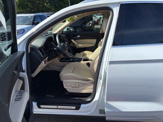 Used 2024 Audi Q5 2.0T Premium Plus w/ Premium Plus Package AWD/4WD image 15