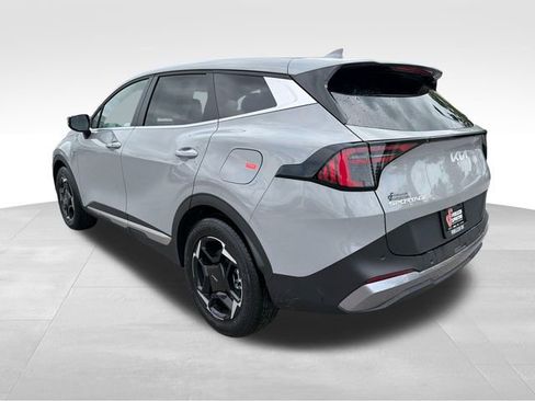 New 2026 Kia Sportage EX FWD image 5