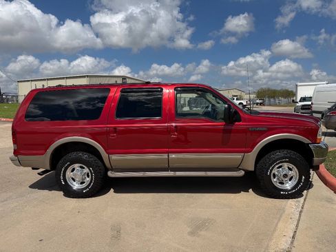 Used 2002 Ford Excursion Limited AWD/4WD image 27