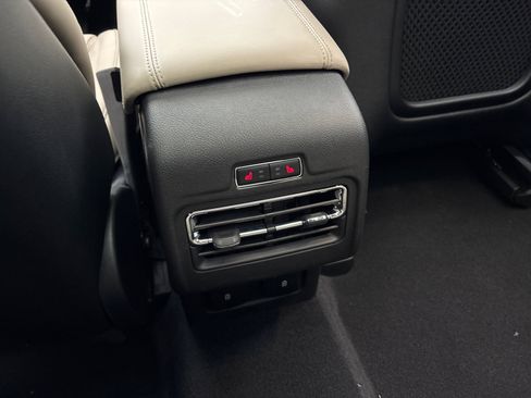 New 2026 Lincoln Corsair Grand Touring AWD/4WD image 33