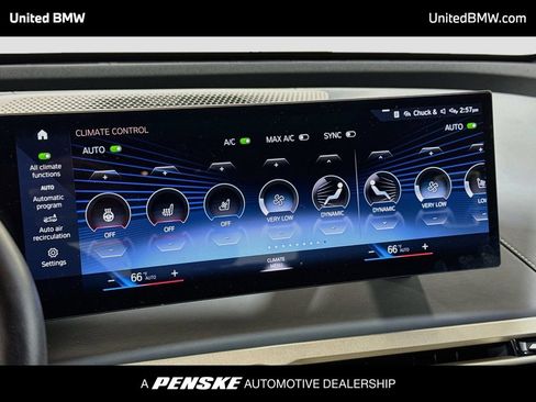 Used 2024 BMW iX xDrive50 w/ Premium Package AWD/4WD image 11