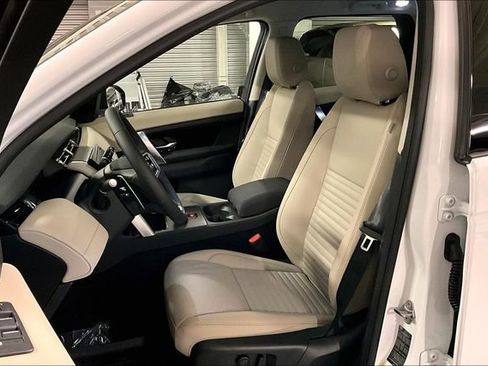 New 2025 Land Rover Discovery Sport S image 8