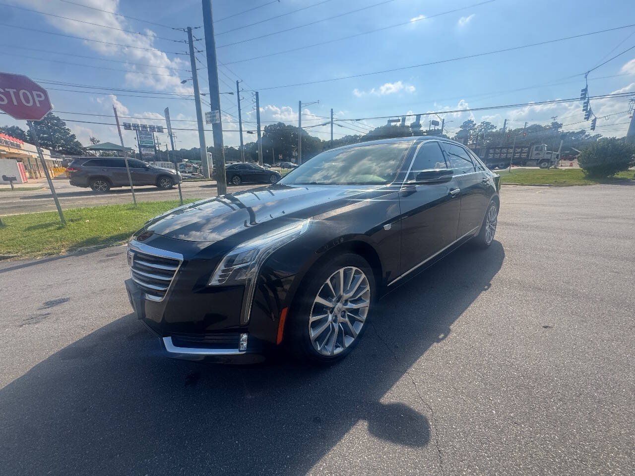 Used 2018 Cadillac CT6 Luxury AWD/4WD image 2