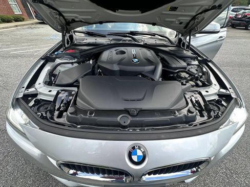 Used 2017 BMW 330i xDrive Sedan AWD/4WD image 26