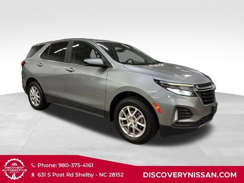 Used 2024 Chevrolet Equinox LT AWD/4WD image 4