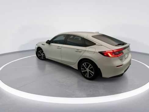 Used 2024 Honda Civic LX image 4