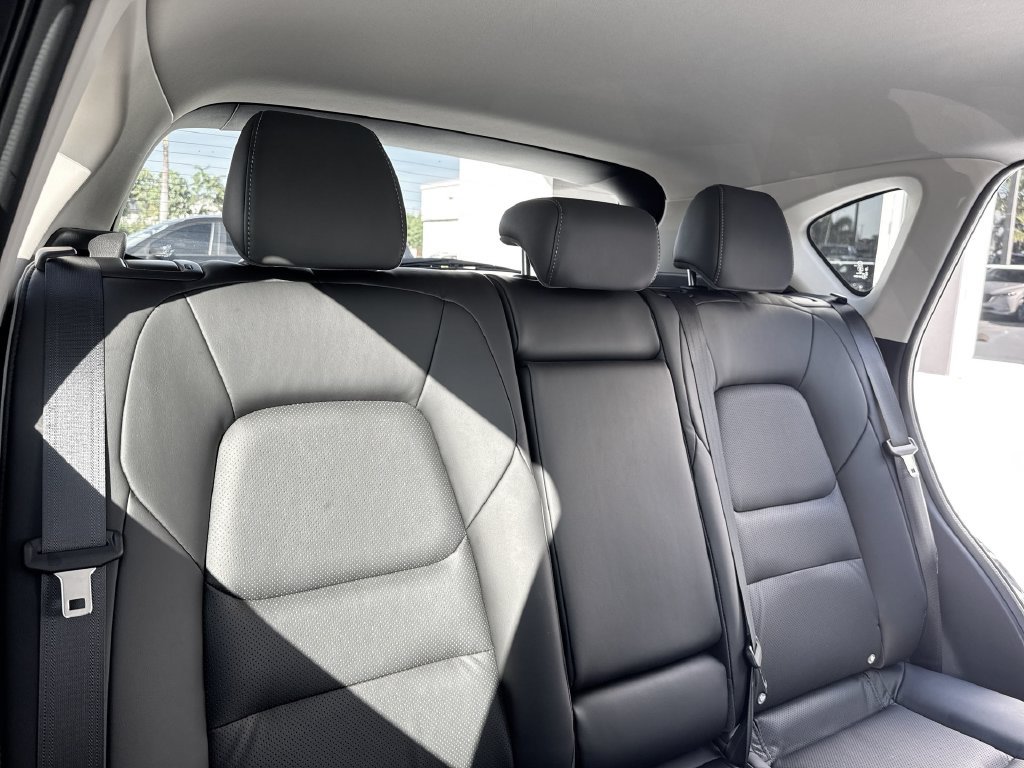 Used 2024 MAZDA CX-5 AWD 2.5 S w/ Select Package image 47