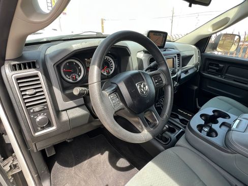 Used 2015 RAM 2500 Tradesman w/ Chrome Appearance Group AWD/4WD image 12