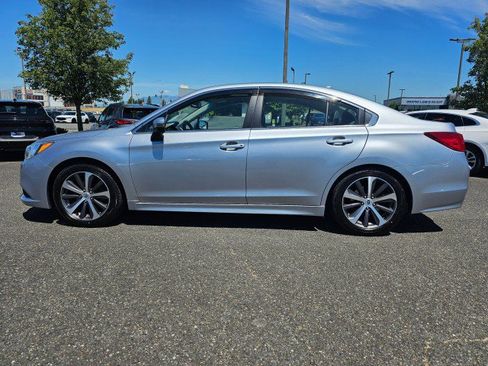 Used 2016 Subaru Legacy 2.5i Limited AWD/4WD image 6