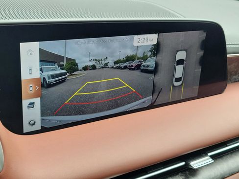 Used 2025 Genesis G90 3.5T AWD/4WD image 35