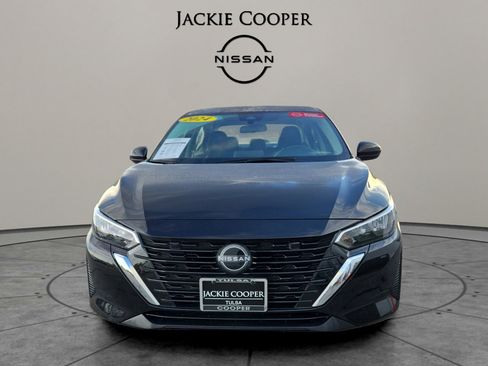 Certified 2024 Nissan Sentra SV image 8