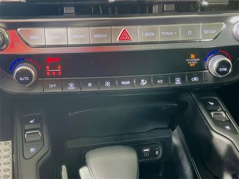 Used 2025 Kia Telluride SX Prestige X-Line image 17