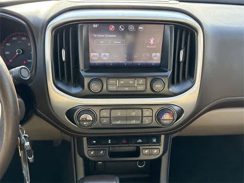 Used 2016 GMC Canyon SLT w/ Driver Alert Package image 19