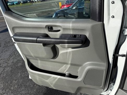 Used 2021 Nissan NV 1500 S image 17